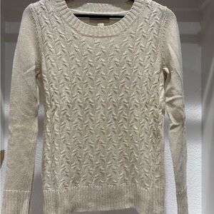 Banana Republic Elegant Cream Cable Knit Sweater